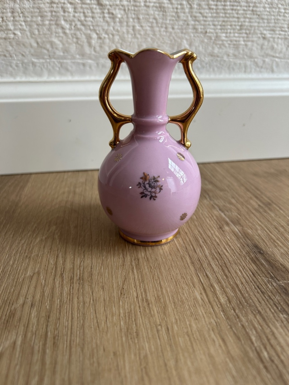 Limoges Pink Porcelain Double-Handled Vase with Gold Trim - Picture 5 of 13